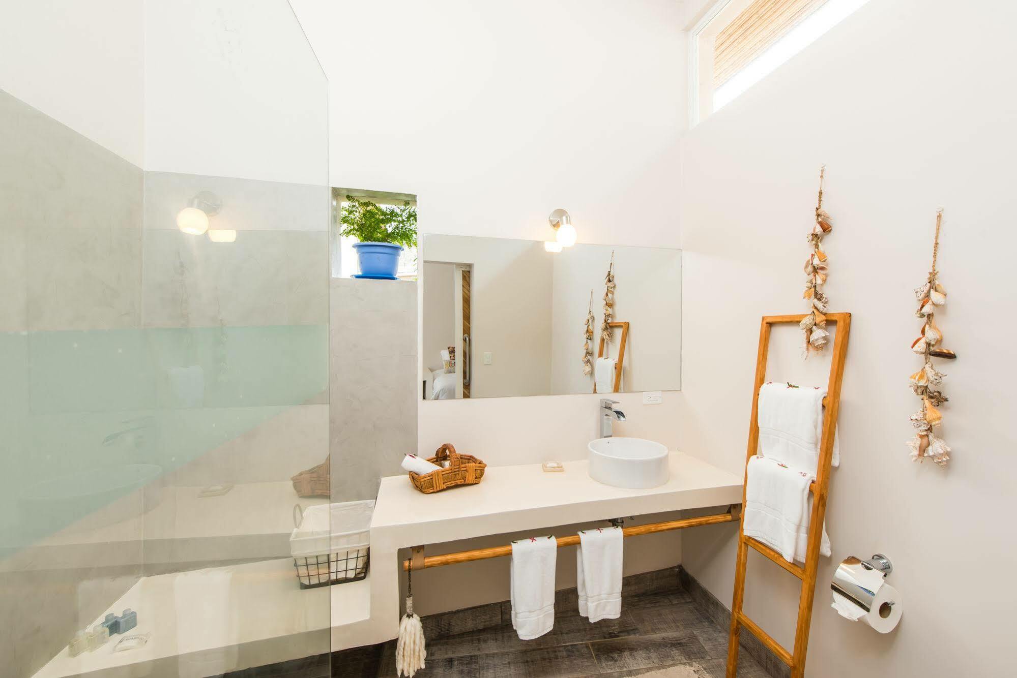 La Ramona Charming Hotel Tamarindo Eksteriør bilde